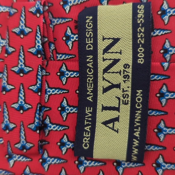 Alynn Mans Silk Tie - Picture 1 of 6